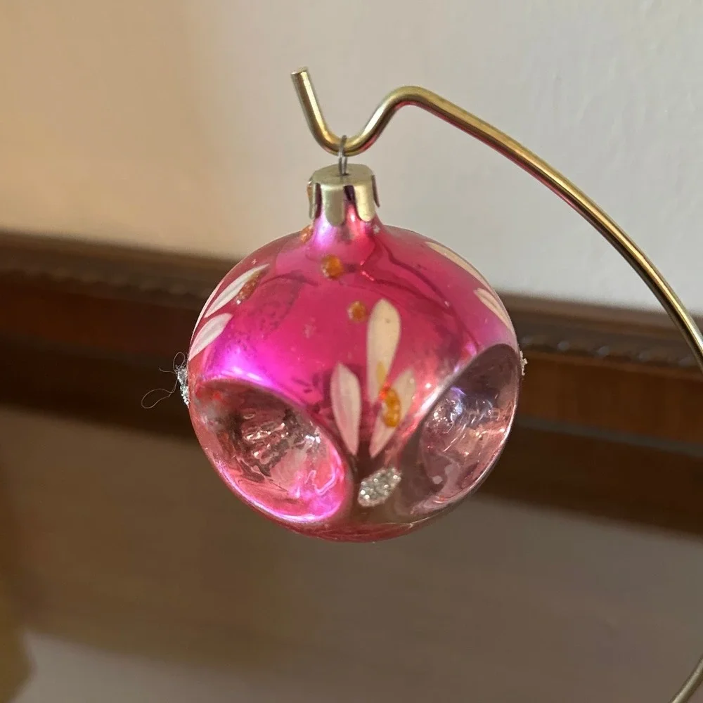 Vtg USSR Pink Mercury Glass Christmas Ornament Quadruple‎ Indent 2'' GLOWS